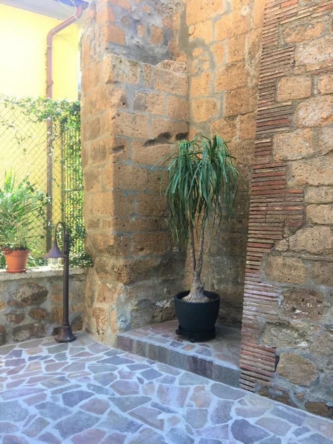 Industrial Chic House - Private Parking Guest house *