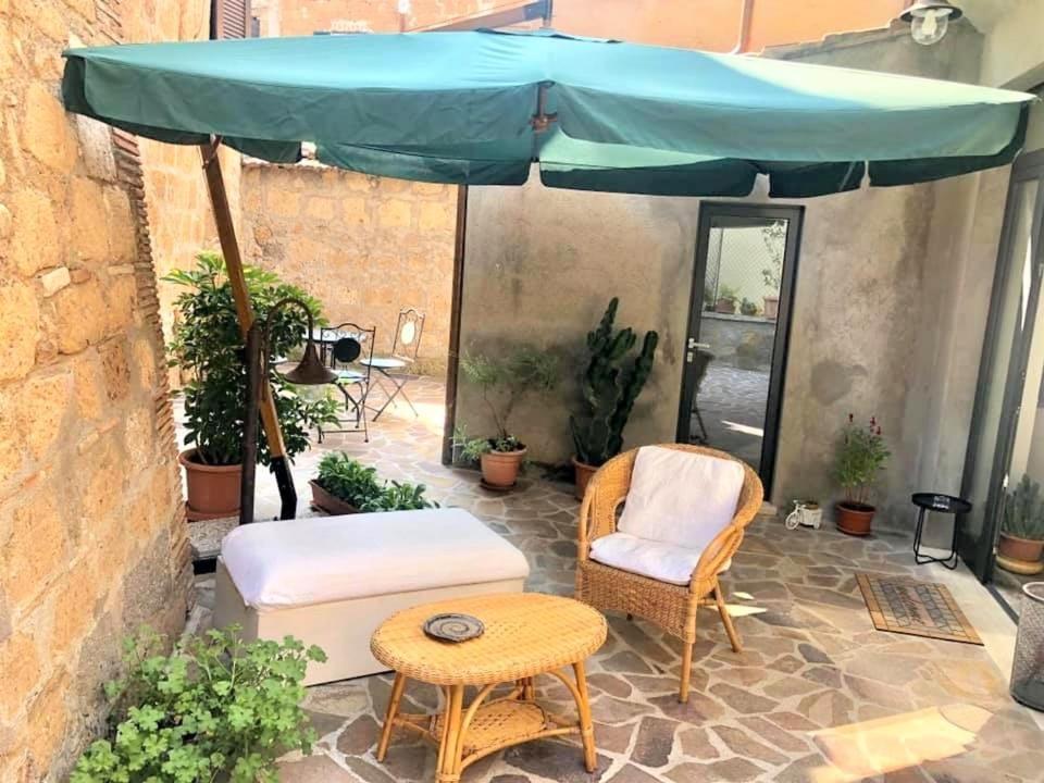 Industrial Chic House - Private Parking Guest house Orvieto